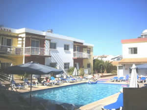 dive training skills in cyprus with scuba tech dive centre
